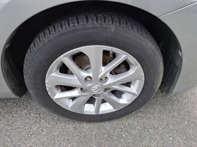 Toyota Auris image 4