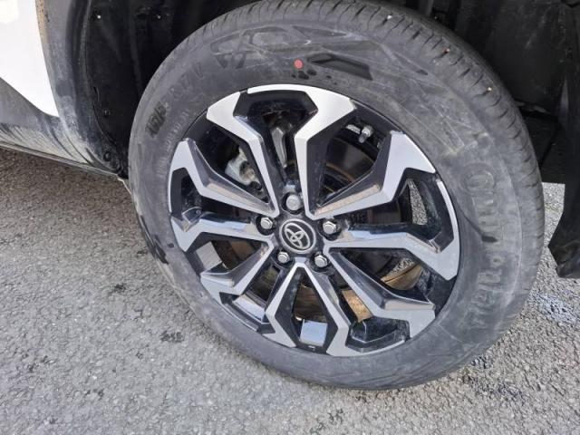 Toyota Yaris image 2