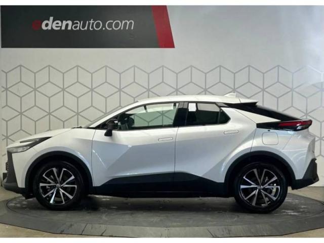 Toyota C-Hr image 3