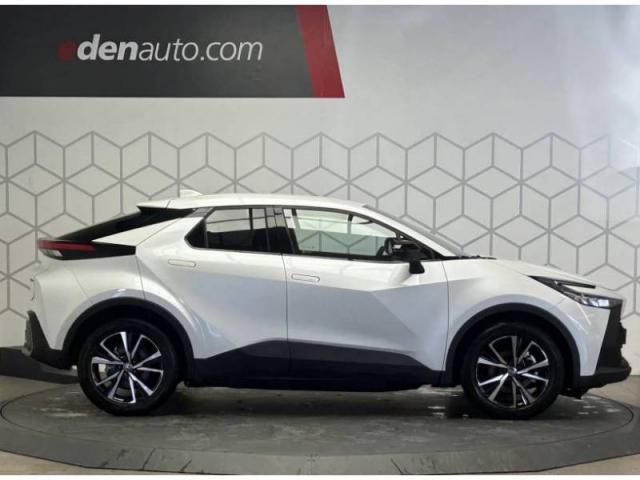 Toyota C-Hr image 8