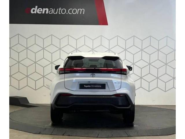 Toyota C-Hr image 1