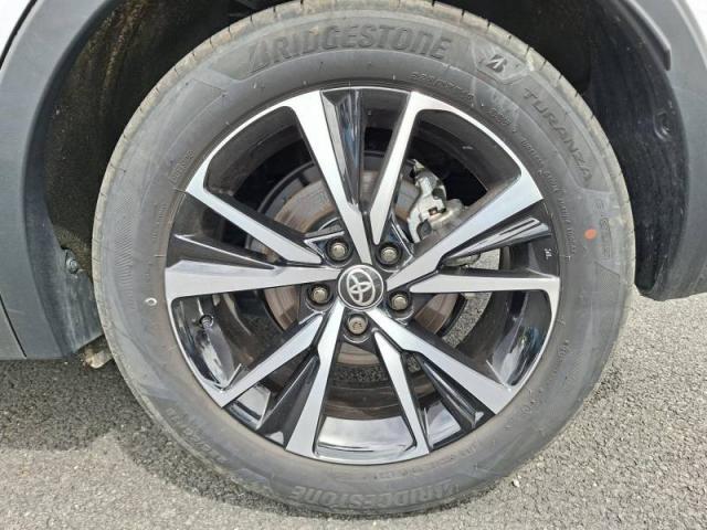 Toyota C-Hr image 5