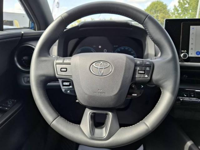 Toyota C-Hr image 9