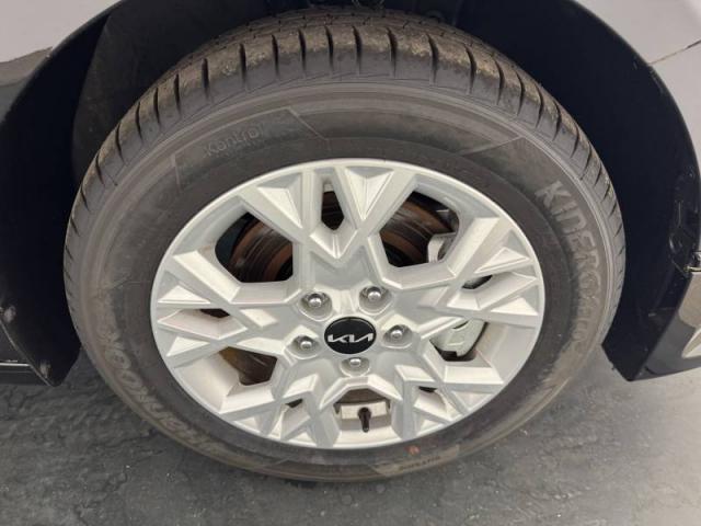 Kia Ceed image 6