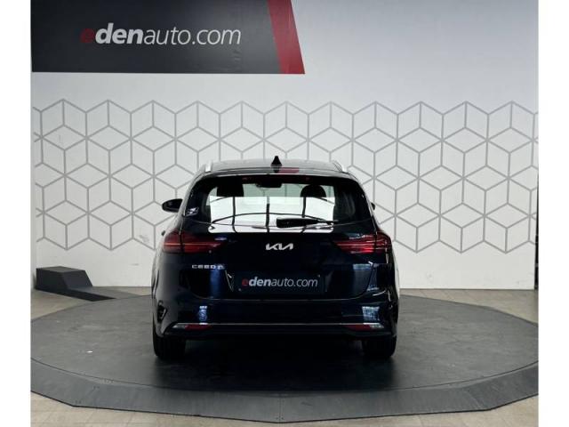 Kia Ceed image 9
