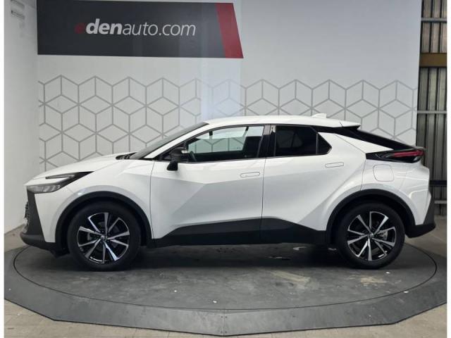 Toyota C-Hr image 6