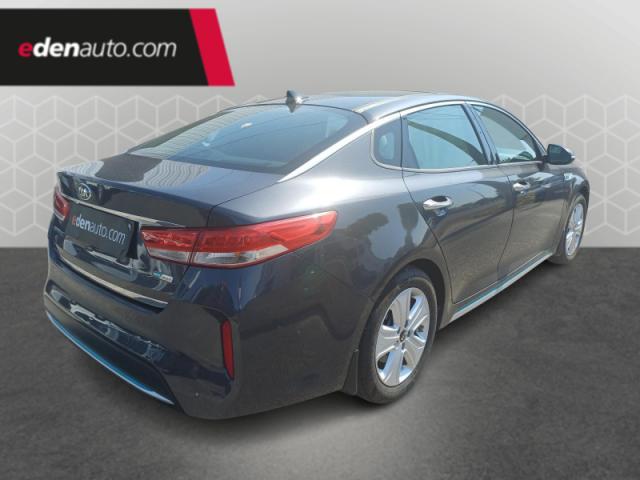 Kia Optima image 6