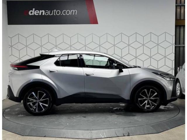 Toyota C-Hr image 5