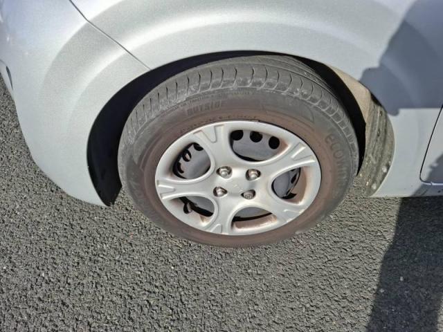 Kia Picanto image 2