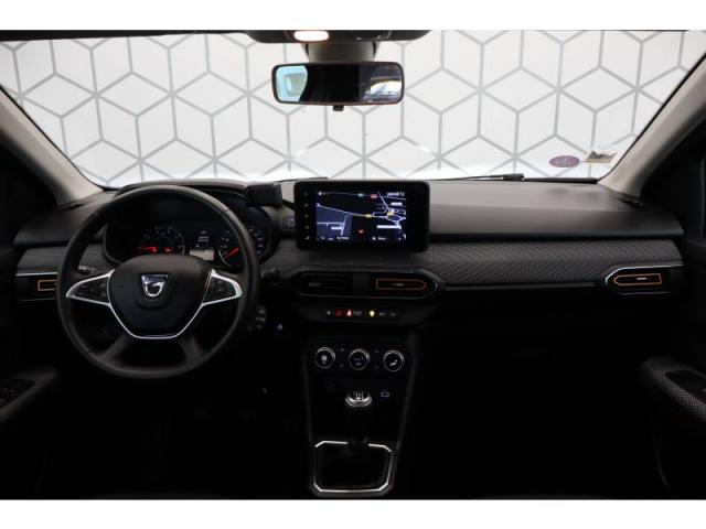 Dacia Sandero image 2
