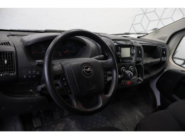 Opel Movano image 6