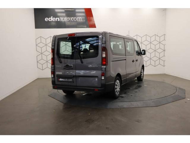 Renault Trafic image 1