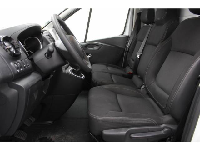 Renault Trafic image 4
