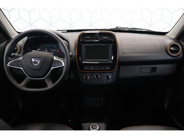 Dacia Spring image 2