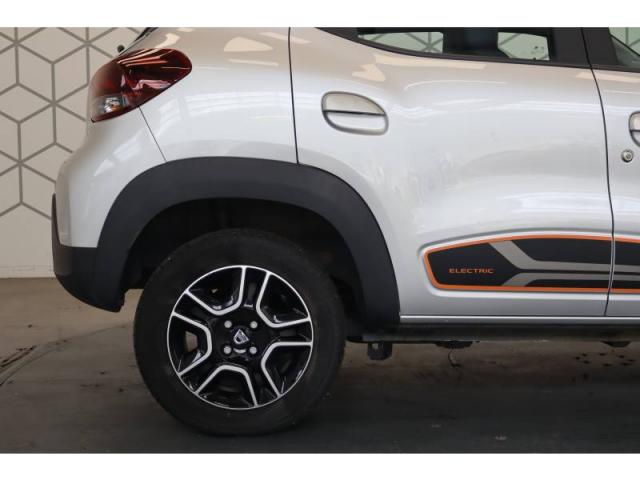 Dacia Spring image 5