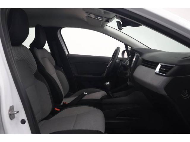 Renault Clio image 2