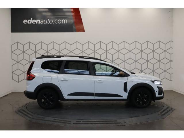 Dacia Jogger image 8