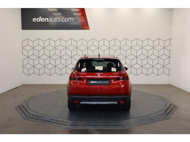 Peugeot 2008 image 2
