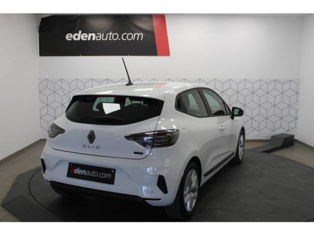 Renault Clio image 2