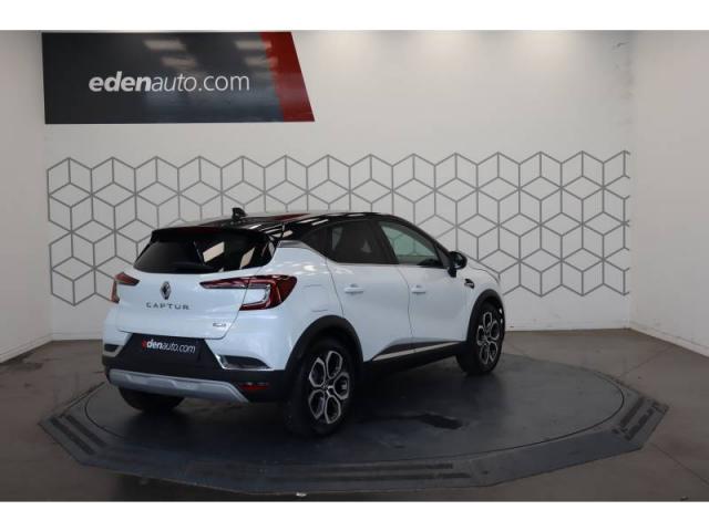 Renault Captur image 2
