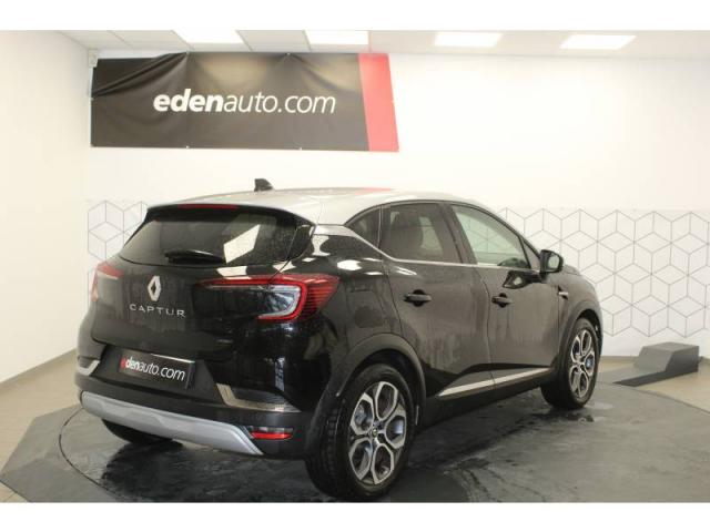 Renault Captur image 2