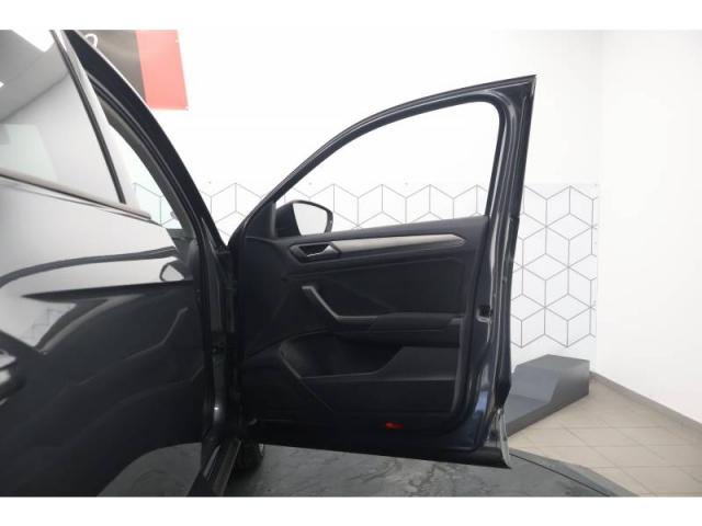 Volkswagen T-Roc image 1
