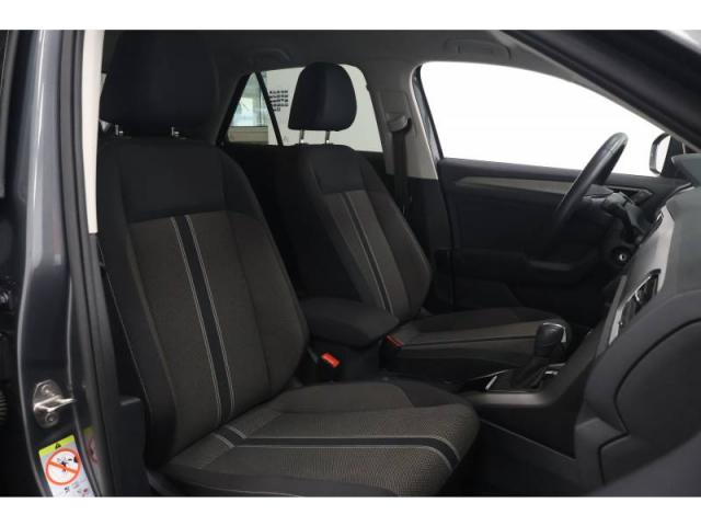 Volkswagen T-Roc image 4