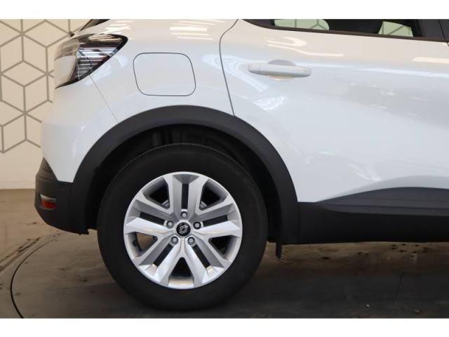 Renault Captur image 1