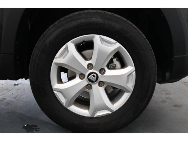 Dacia Duster image 8