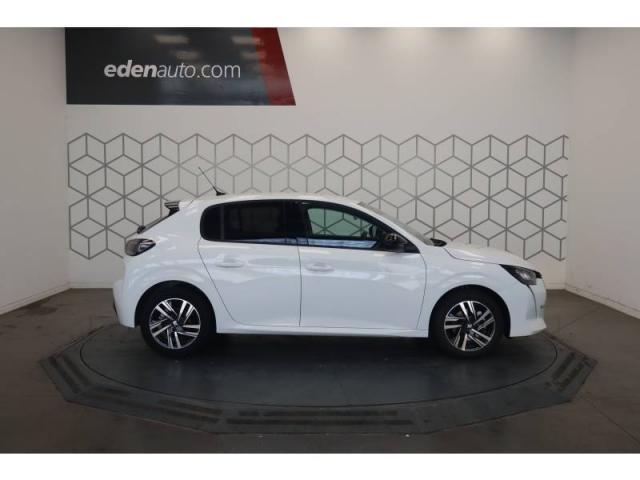 Peugeot 208 image 2