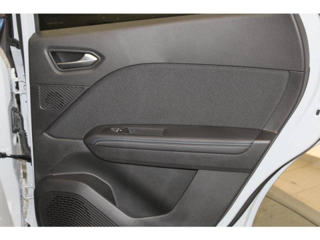 Renault Symbioz image 8