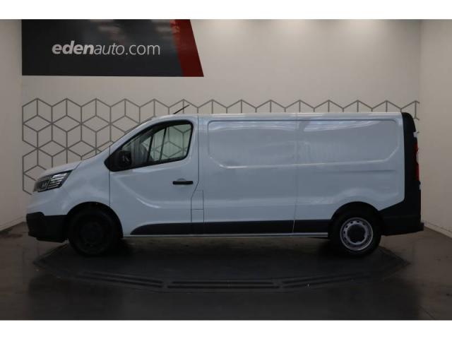 Renault Trafic image 2