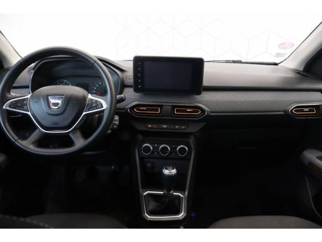 Dacia Sandero image 2