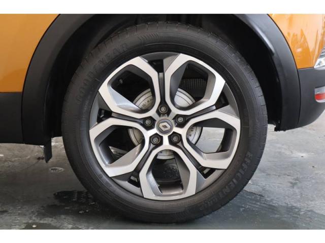 Renault Captur image 6