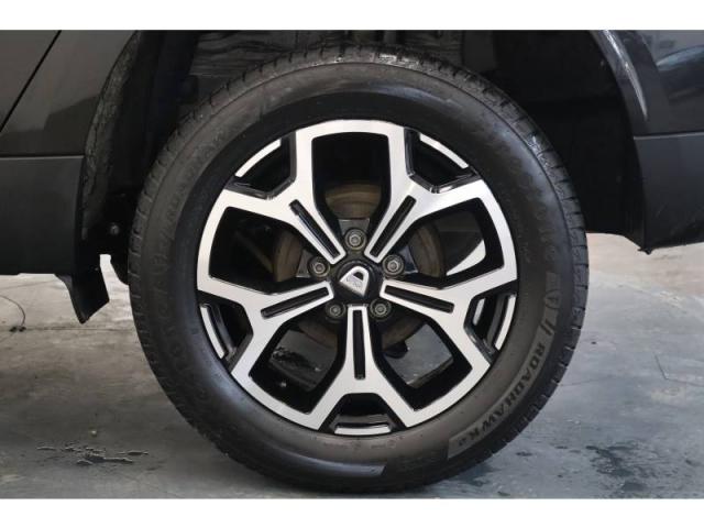 Dacia Duster image 5