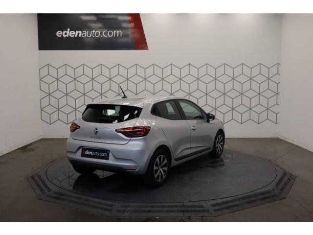 Renault Clio image 8