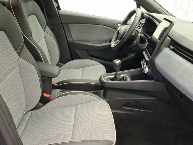 Renault Clio image 7