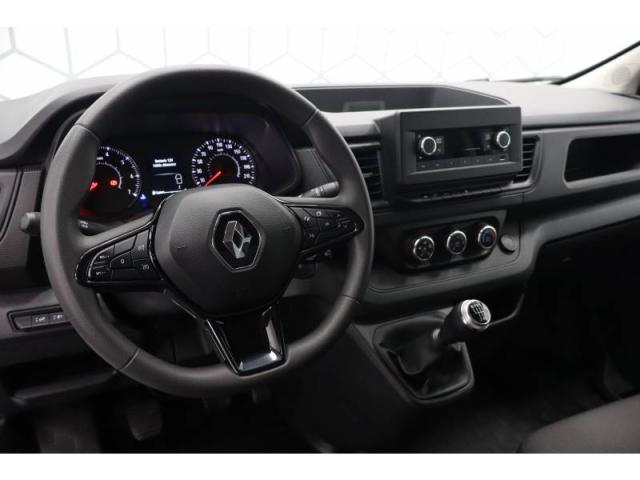 Renault Trafic image 4
