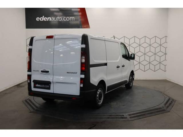 Renault Trafic image 9