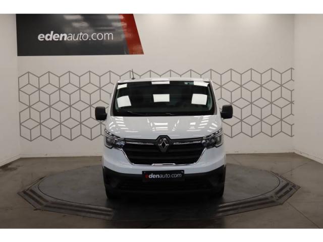 Renault Trafic image 8