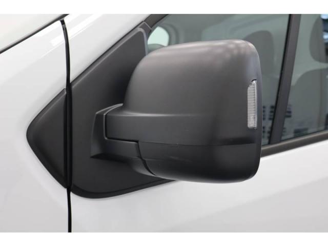 Renault Trafic image 2