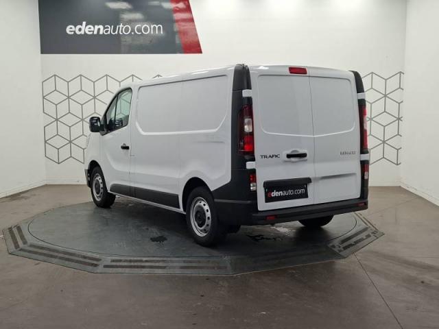 Renault Trafic image 7