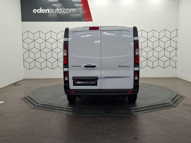 Renault Trafic image 9
