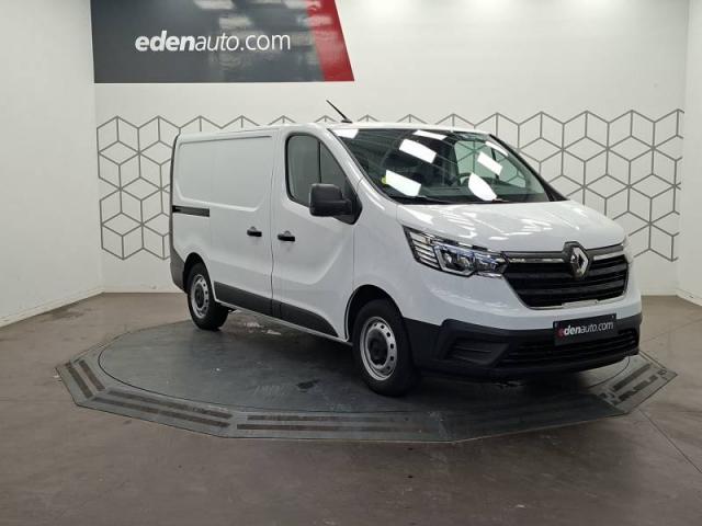 Renault Trafic image 8