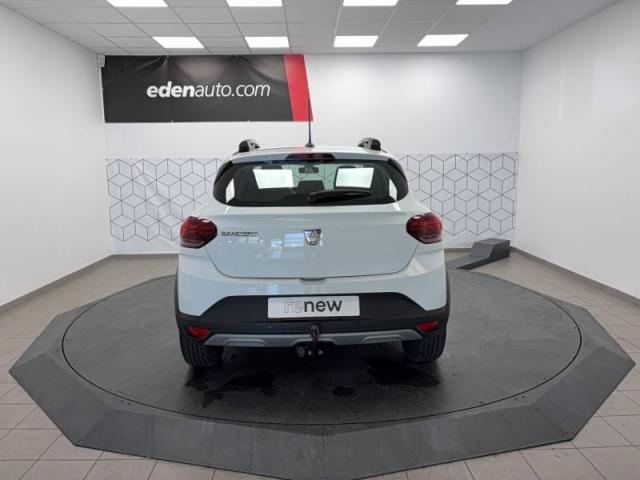 Dacia Sandero image 2