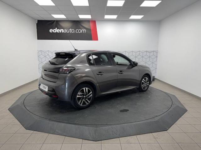 Peugeot 208 image 7