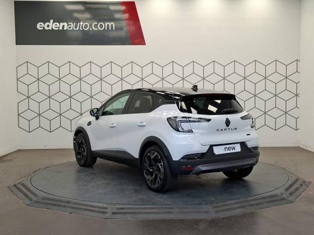 Renault Captur image 2