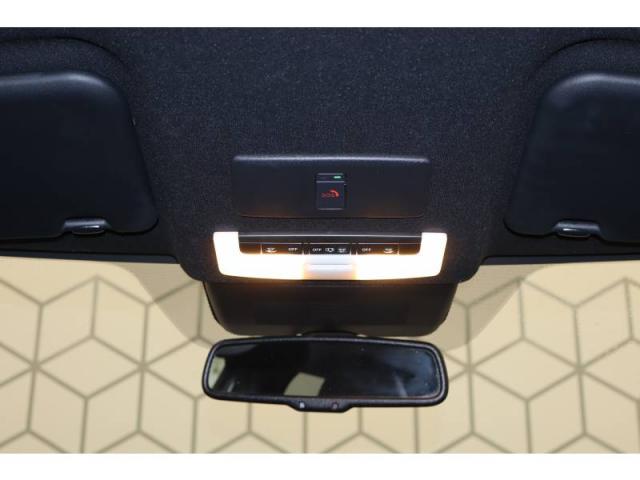 Nissan Juke image 2