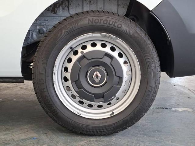 Renault Express image 7