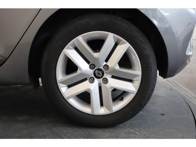 Renault Clio image 9